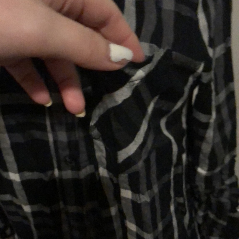 Flannel - Picture 3 of 4